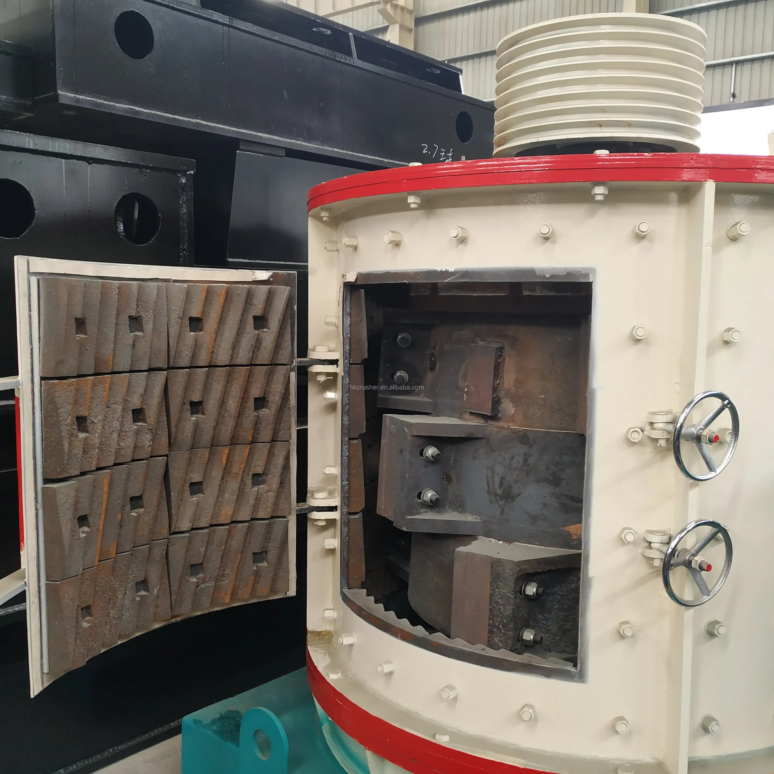 PFL Vertical Complex Crusher